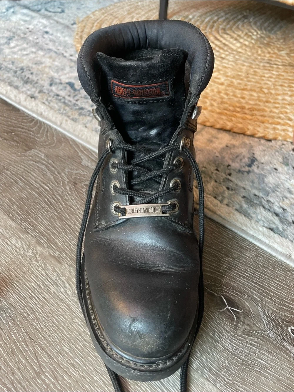 Harley Davidson Badlands black leather motorcycle boots
